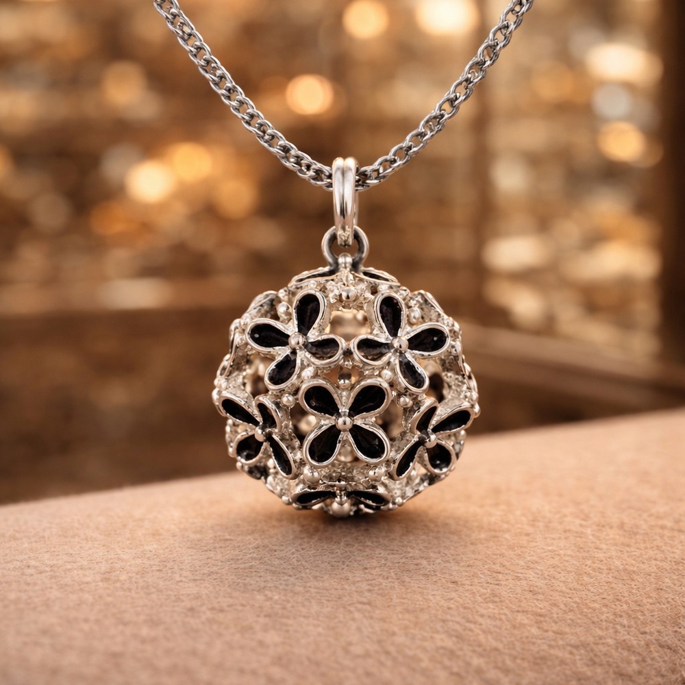 Silver Filigree Openwork Orb Pendant Floral Sphere Charm Vintage Style Boho Chic - Picture 3 of 3